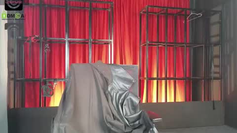 Julya Mistress online show from January 14, 2026, 8:53 am