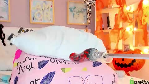 Snapshot of julyanna_ chatting on October 27, 2025, 10:25 pm  Juliana  online show from October 27, 2025, 10:25 pm