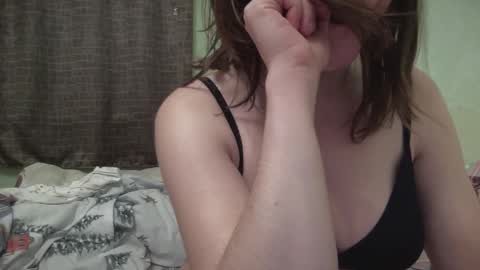 Juna  inclusive online show from January 18, 2025, 3:49 pm