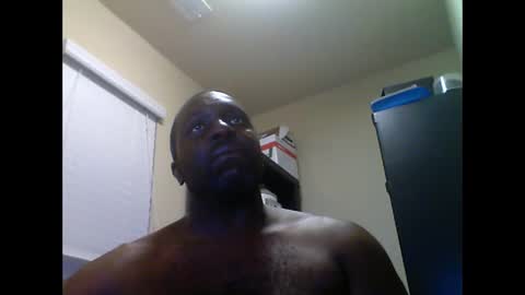 Snapshot of junbug8812 chatting on May 24, 2026, 3:11 am junbug8812 online show from May 24, 2026, 3:11 am