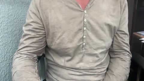 Snapshot of junction1000 chatting on September 16, 2025, 10:16 am Gregor online show from September 16, 2025, 10:16 am