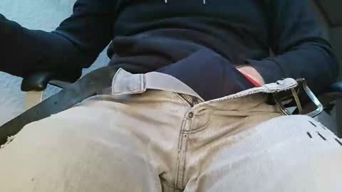 Snapshot of junction1000 chatting on October 2, 2025, 10:55 am Gregor online show from October 2, 2025, 10:55 am