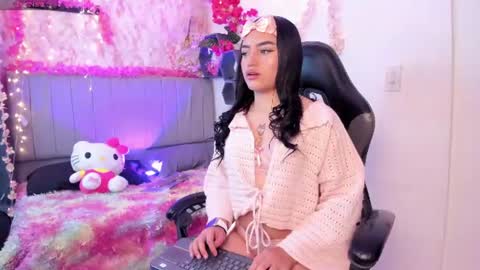june__moon online show from June 15, 2026, 3:09 am