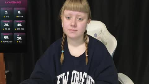 Snapshot of june_shy0 chatting on March 28, 2026, 8:25 am June online show from March 28, 2026, 8:25 am