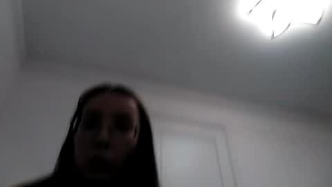 Snapshot of junesarr chatting on October 9, 2025, 7:28 am Junee online show from October 9, 2025, 7:28 am