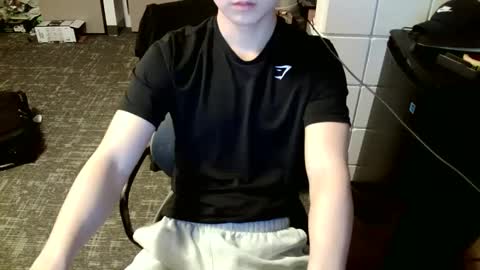 Snapshot of jung63455 chatting on March 8, 2025, 12:33 am jung63455 online show from March 8, 2025, 12:33 am