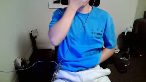 Snapshot of jung63455 chatting on September 15, 2025, 2:44 am jung63455 online show from September 15, 2025, 2:44 am