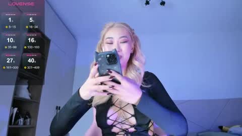  Jung so online show from June 5, 2026, 9:42 pm