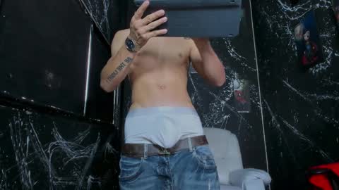 Snapshot of juniormorris_ chatting on September 16, 2025, 9:05 pm Junior online show from September 16, 2025, 9:05 pm