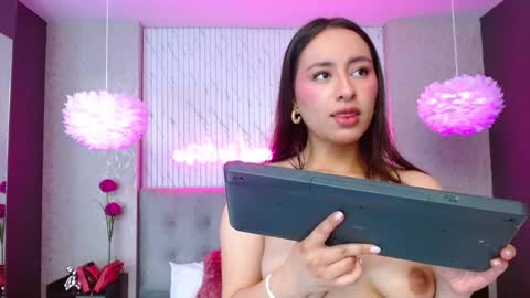 Juniper online show from September 24, 2025, 4:27 am