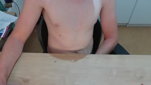 junk2711 online show from May 30, 2026, 6:16 pm