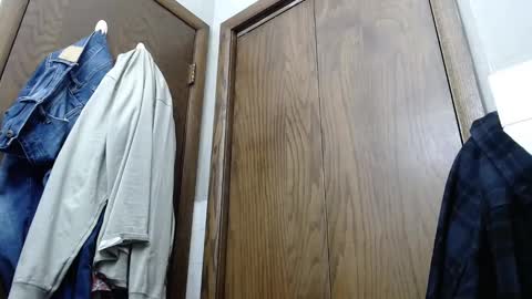 Snapshot of junk_yard_dog chatting on January 19, 2025, 1:22 pm Dave online show from January 19, 2025, 1:22 pm