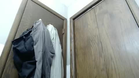 Snapshot of junk_yard_dog chatting on May 18, 2026, 12:33 pm Dave online show from May 18, 2026, 12:33 pm