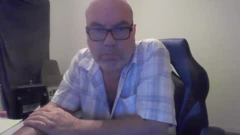 junkhp1 online show from May 22, 2026, 8:21 am