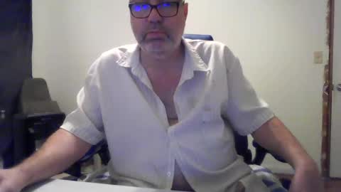 junkhp1 online show from June 15, 2026, 9:44 am