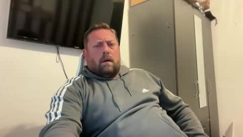 Junky online show from September 14, 2025, 4:17 pm