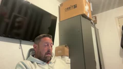 Junky online show from May 4, 2026, 8:27 pm