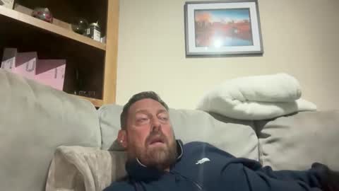 Junky online show from May 5, 2026, 9:23 pm