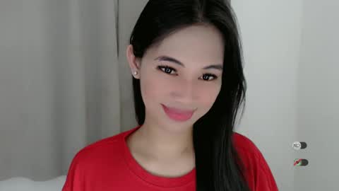 Julia online show from December 16, 2024, 10:45 pm