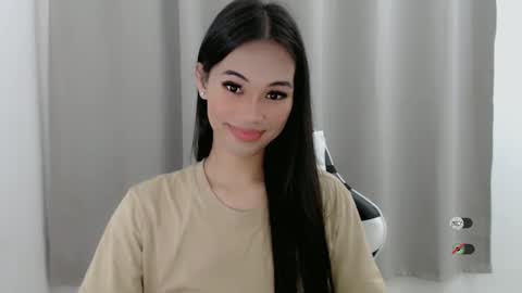 Julia online show from December 27, 2024, 3:20 am