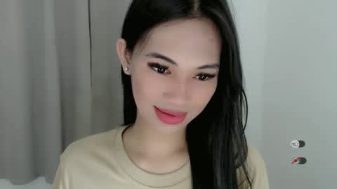 Julia online show from December 27, 2024, 3:15 pm