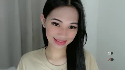 Julia online show from December 27, 2024, 9:54 pm
