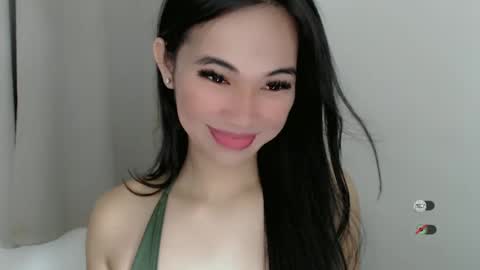 Julia online show from February 4, 2025, 10:54 am