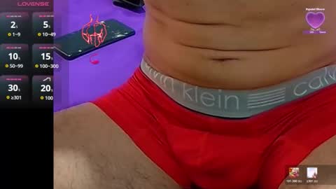 jupiter_3333 online show from April 23, 2026, 6:32 pm