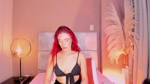 Snapshot of jupiterfoxxxx chatting on June 17, 2026, 12:57 am Jupiter Fox online show from June 17, 2026, 12:57 am