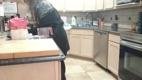 Snapshot of just0m chatting on April 4, 2026, 8:28 pm Jommie online show from April 4, 2026, 8:28 pm