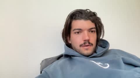 just_a_guy_with_a_big_cock online show from April 24, 2026, 8:50 am