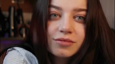 just_dakota_ online show from March 2, 2026, 11:17 am