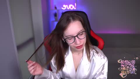 just call me Emmy online show from February 28, 2025, 4:32 am