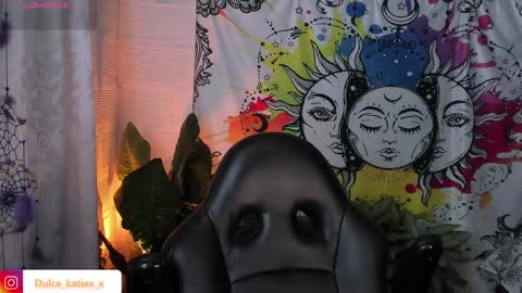 Snapshot of just_katiex chatting on February 19, 2025, 10:12 am Sofia online show from February 19, 2025, 10:12 am