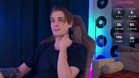 Samuel online show from October 16, 2025, 7:37 pm