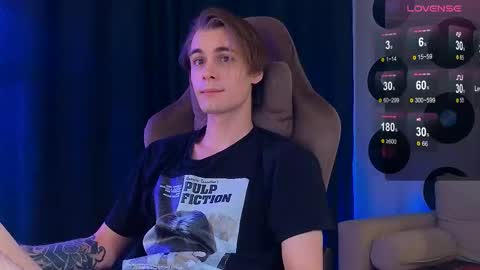 Samuel online show from November 1, 2025, 2:08 pm