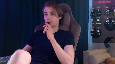 Samuel online show from November 4, 2025, 12:15 pm