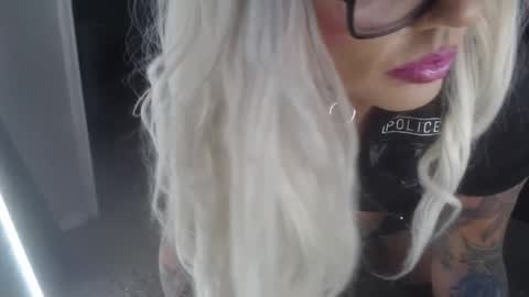 Snapshot of justagirlboy chatting on March 27, 2026, 7:36 am Justagirlboy online show from March 27, 2026, 7:36 am