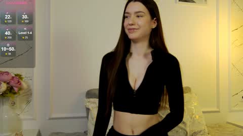 Snapshot of justbarbie_new_ chatting on December 8, 2024, 6:06 pm Katarina online show from December 8, 2024, 6:06 pm