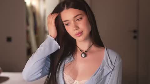 Katarina online show from June 20, 2026, 7:49 pm
