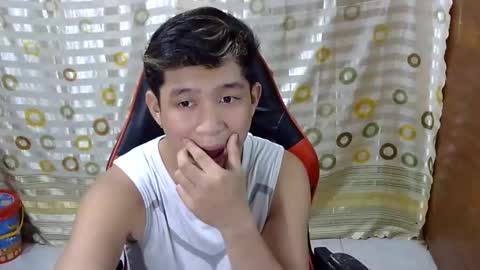 Cyril online show from March 5, 2026, 12:23 pm