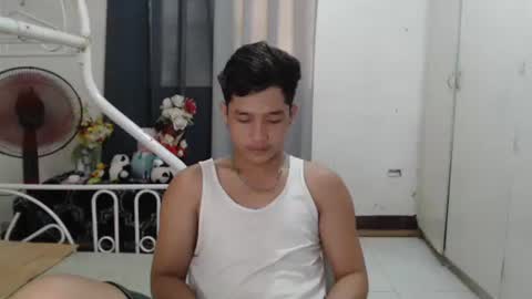 Cyril online show from April 24, 2026, 2:47 am