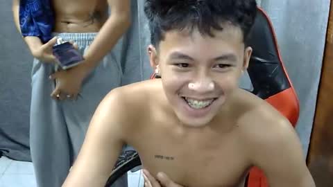Snapshot of justcallme_james chatting on May 10, 2026, 3:12 am James online show from May 10, 2026, 3:12 am