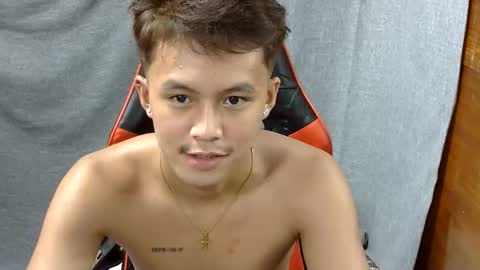 Snapshot of justcallme_james chatting on June 9, 2026, 4:57 am James online show from June 9, 2026, 4:57 am