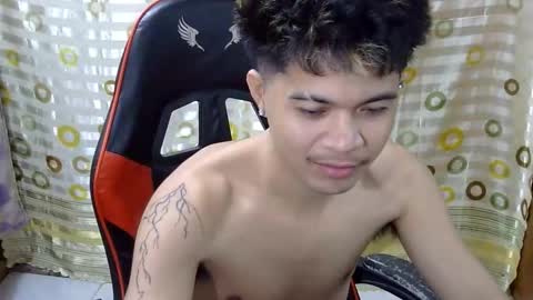 justcallme_jayvhen online show from February 9, 2026, 2:04 am