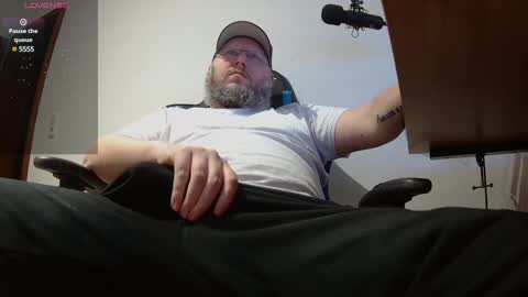 Just Flo ---  online show from February 6, 2025, 5:40 pm