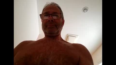 Gil indpendant model exhibitionnist online show from December 13, 2024, 6:27 pm