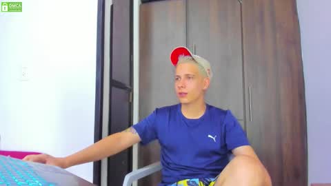 Snapshot of justin_biker chatting on January 6, 2026, 6:22 pm justin_biker online show from January 6, 2026, 6:22 pm