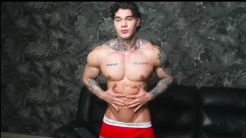 justin clark1 online show from May 9, 2026, 4:28 am