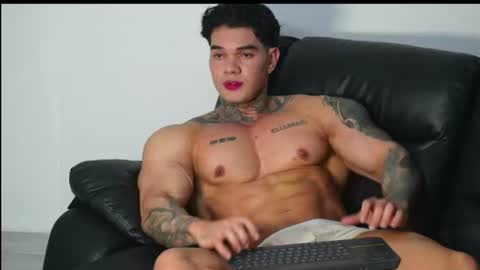 justin clark1 online show from July 11, 2026, 4:26 am